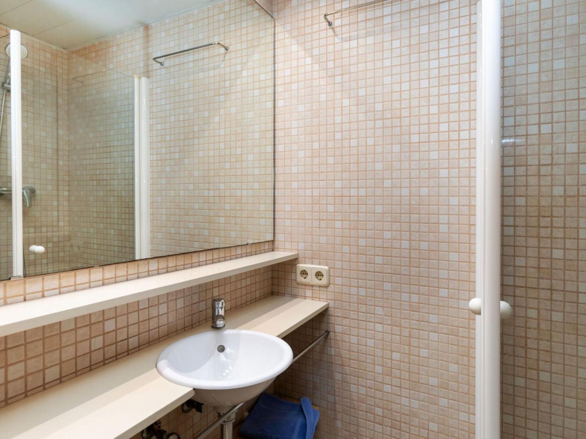 Apartment Sants-Montjuic Rambla Badal By Interhome Barcelona Eksteriør billede